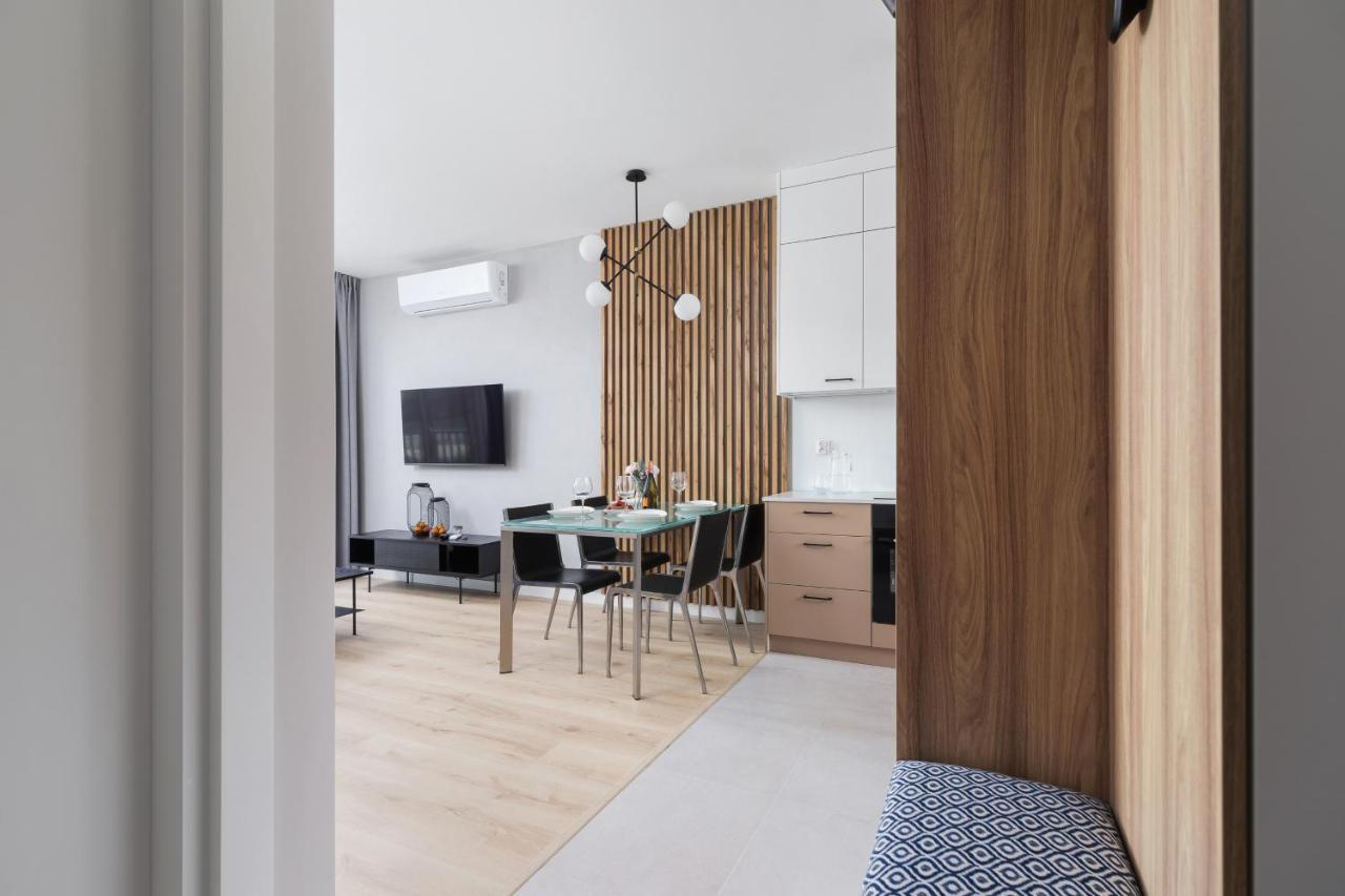 Lotniczowka Apartments By Renters Prestige Krasków Εξωτερικό φωτογραφία
