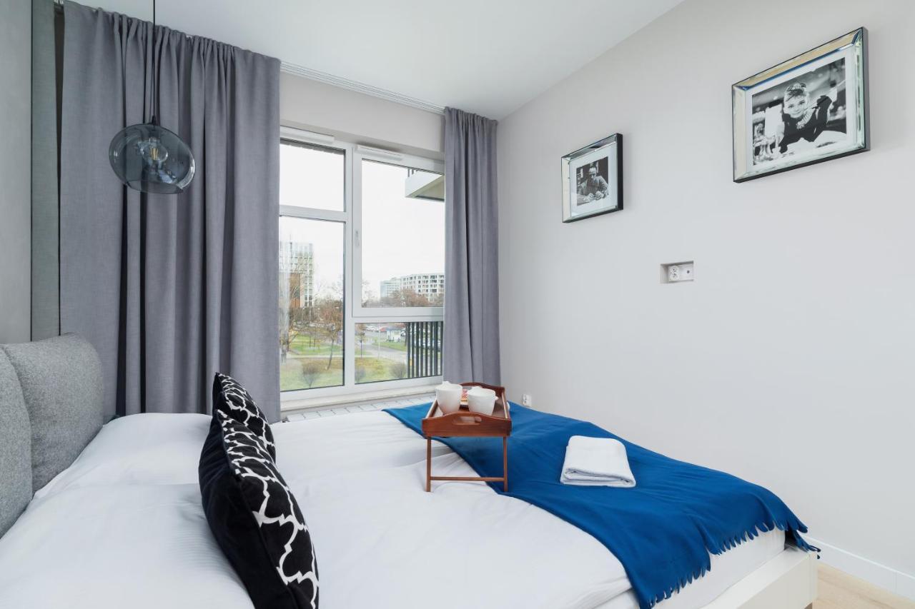 Lotniczowka Apartments By Renters Prestige Krasków Εξωτερικό φωτογραφία