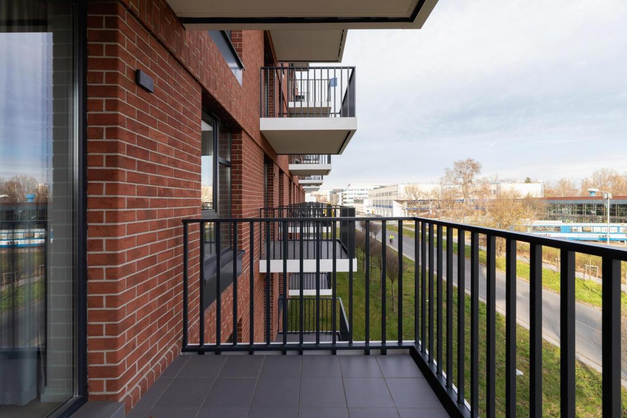 Lotniczowka Apartments By Renters Prestige Krasków Εξωτερικό φωτογραφία
